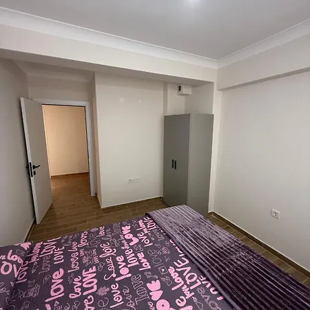 Hotel apartamentowy Ilkay *